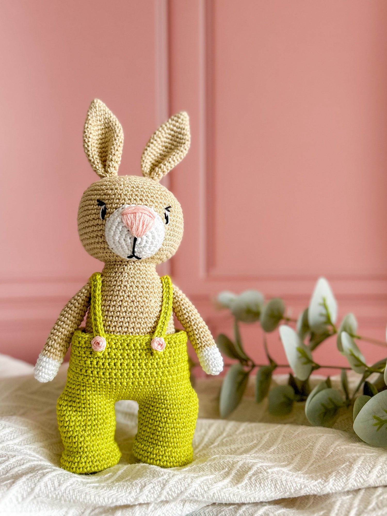 Doudou lapin au crochet